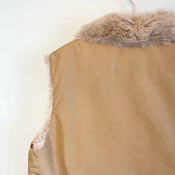 Vintage Woolrich Tan Lined Outerwear Faux Fur Collared Front Zip Vest Size XL - Picture 8 of 10